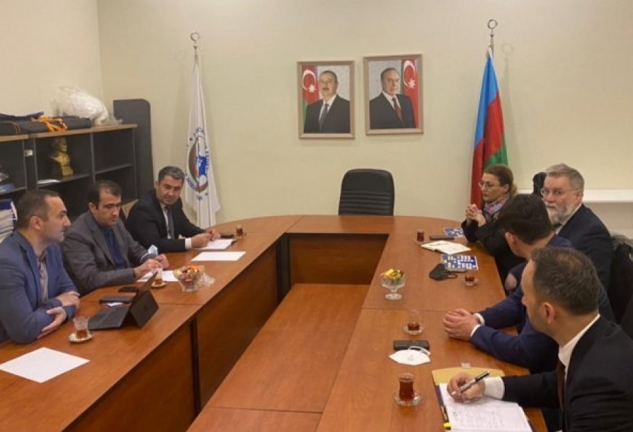 Azərbaycan Boks Federasiyasında Beynəlxalq Olimpiya Komitəsinin ingiltərəli həkimi ilə görüş olub