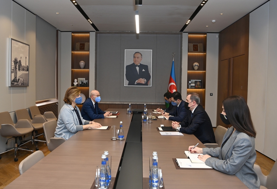 Ceyhun Bayramov BMT-nin Kapitalın İnkişafı Fondunun icraçı katibi Priti Sinha ilə görüşüb