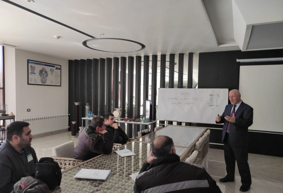 Mingəçevir Dövlət Universitetinin əməkdaşları tərəfindən “Azərbaycan İES”də təlimlərə başlanılıb