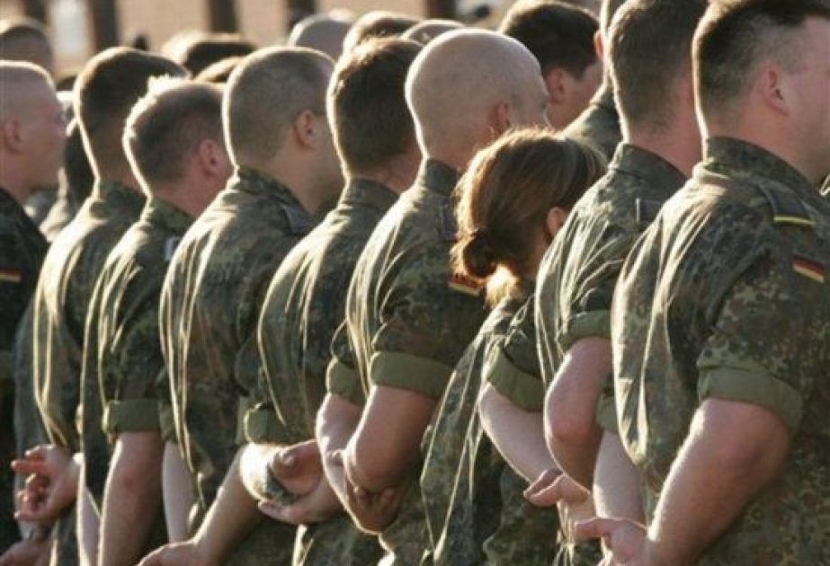 В Германии растет число сторонников всеобщего призыва в армию