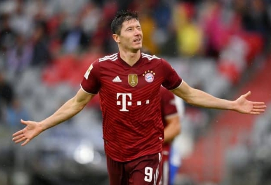 Lewandowski hace historia y Bayern aniquila al Salzburgo en Champions
