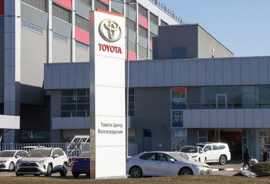 Toyota halts production in Russia, export to country