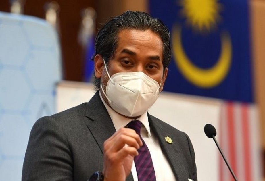 Unvaccinated travellers to Malaysia must undergo five-day quarantine