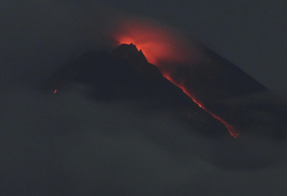 Vulkan Merapi auf der indonesischen Insel Java ausgebrochen