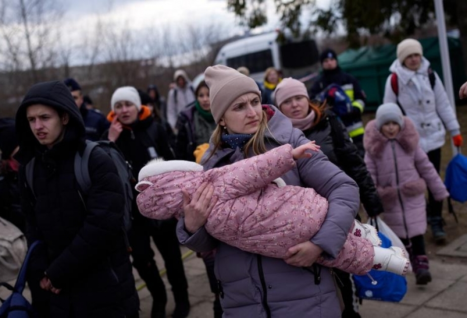Около тридцати украинских детей с онкологическими заболеваниями будут доставлены в Испанию чартерным рейсом Министерства обороны