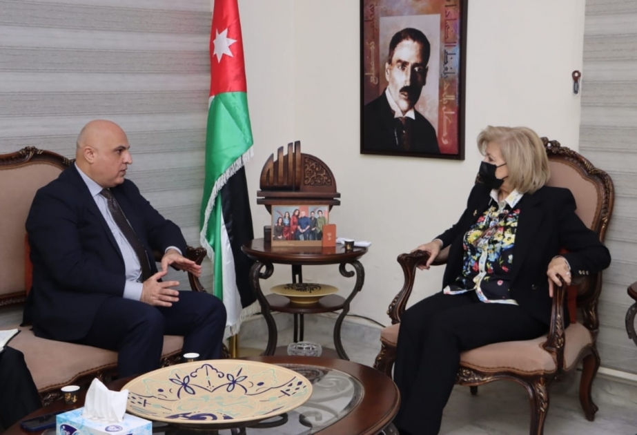 بحث آفاق العلاقات الثقافية بين أذربيجان والأردن