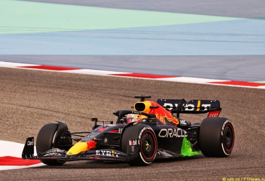 Sainz spars with Verstappen on way to fastest time of day five
