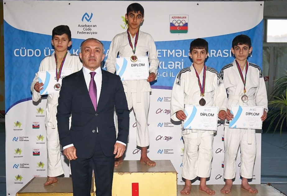 Balakən şəhərində yeniyetmələr arasında keçirilən cüdo üzrə bölgə birinciliyinin qalibləri müəyyənləşib