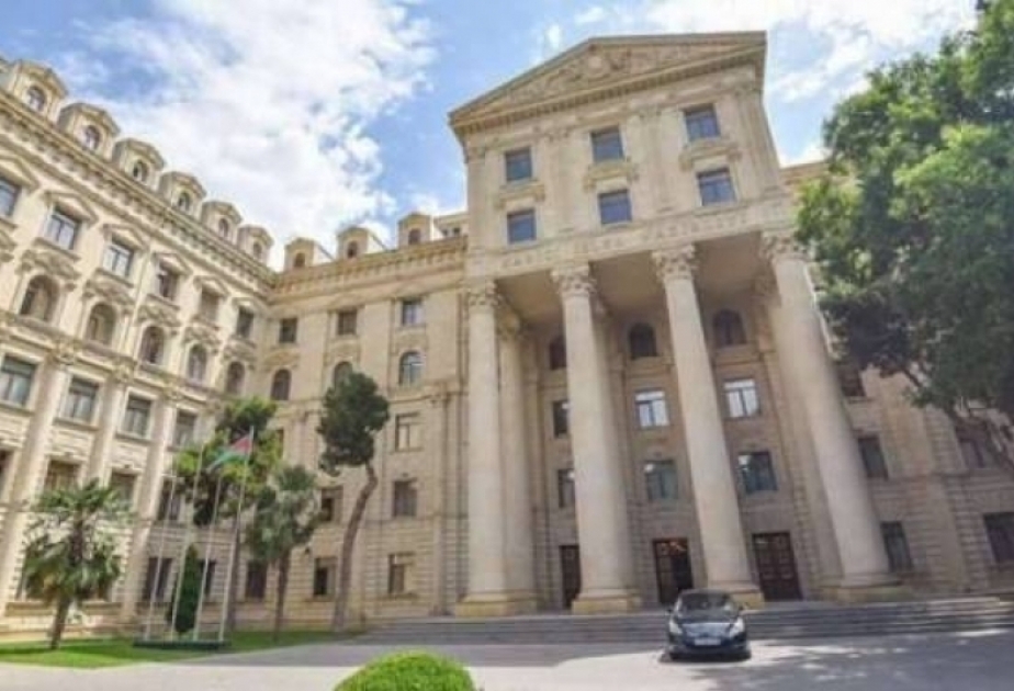 Cancillería de Azerbaiyán emite una declaración sobre las llamadas 