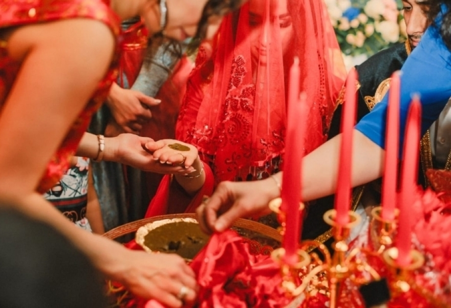 Las tradiciones nupciales más coloridas de Azerbaiyán: la ceremonia de la henna