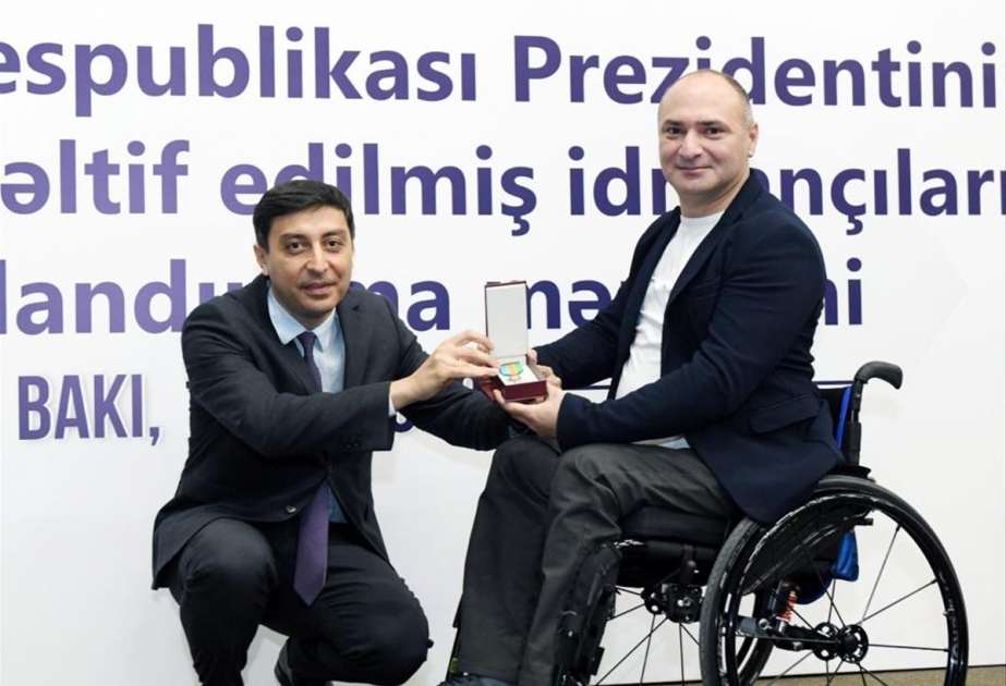 İdmançı və mütəxəssislərin bir qrupuna dövlət mükafatları təqdim edilib