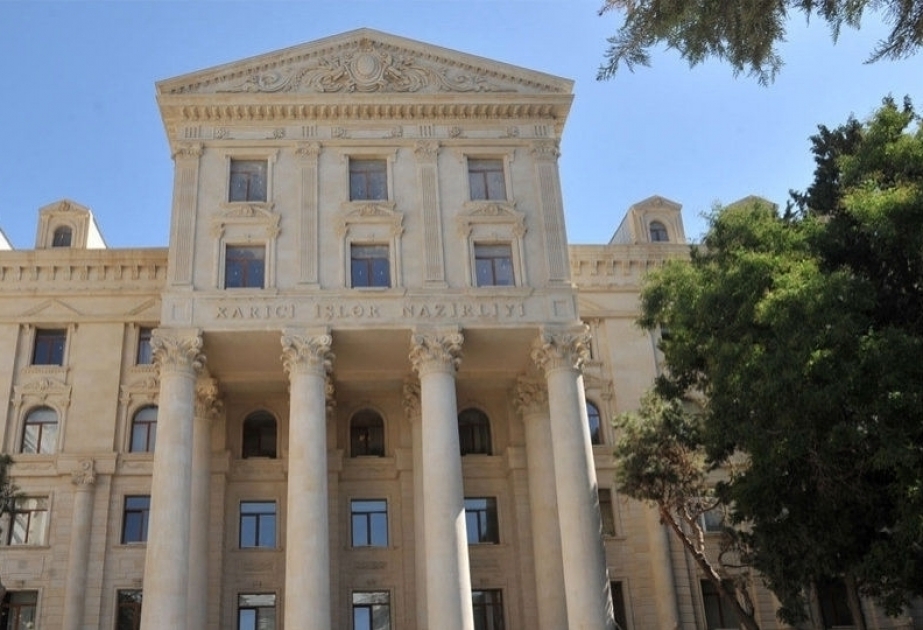 Se celebran consultas políticas entre los Ministerios de Asuntos Exteriores de Azerbaiyán y Holanda