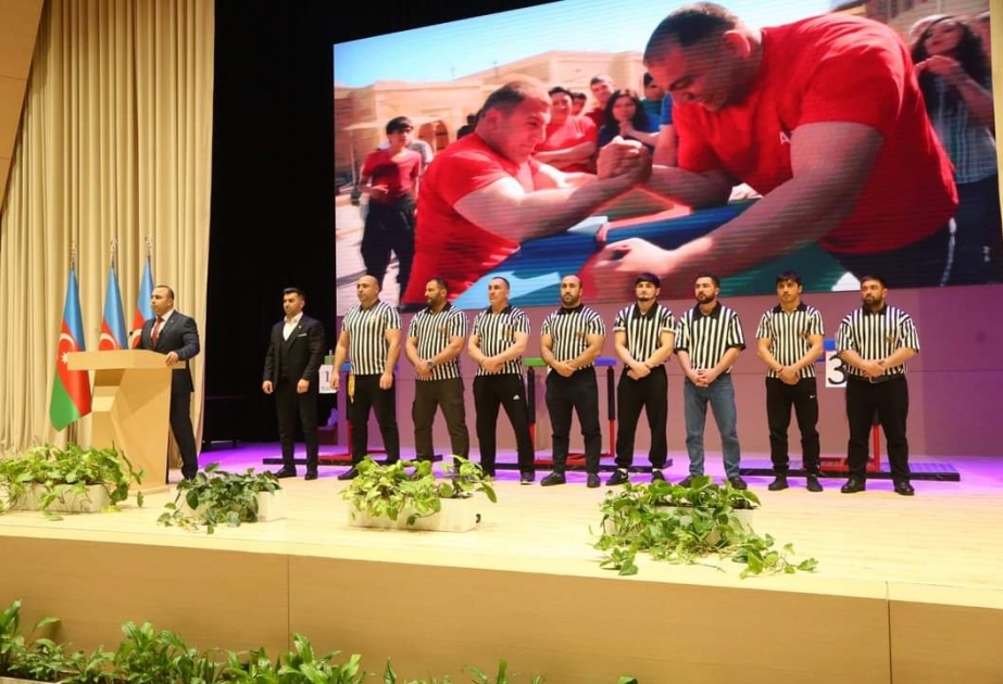 Qol güləşi üzrə Azərbaycan birinciliyinin qalibləri müəyyənləşib
