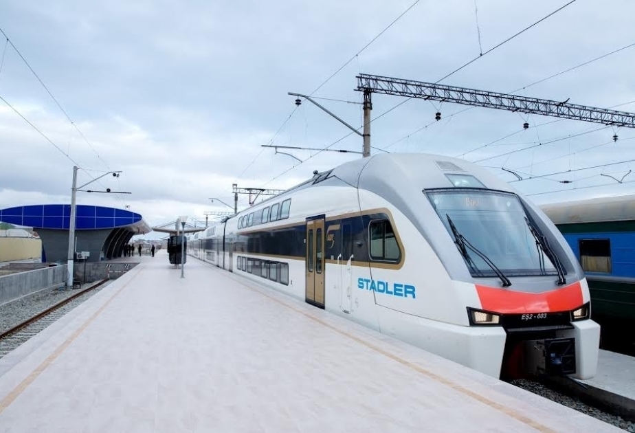 Возобновляется движение скоростного поезда по маршруту Баку–Гянджа