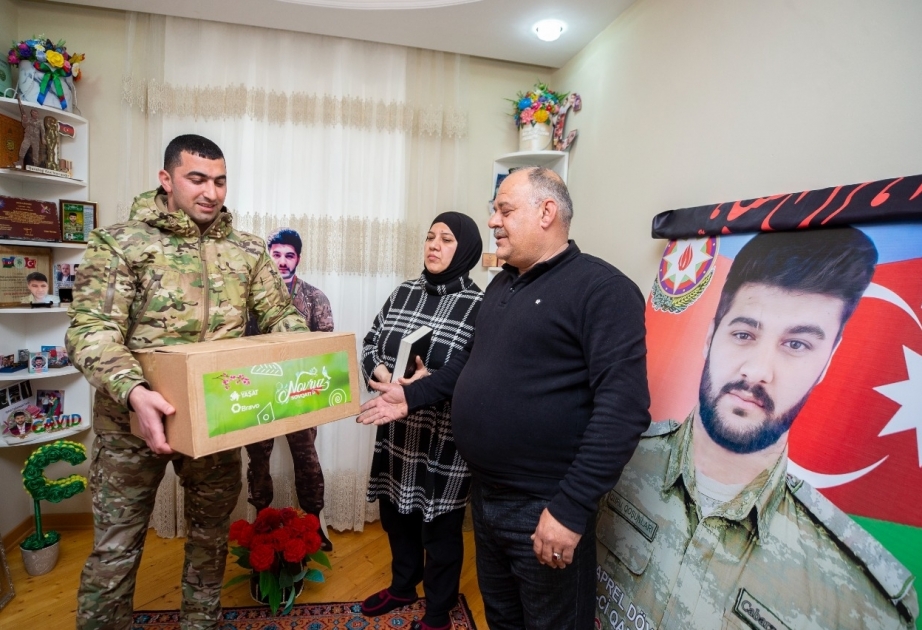 Фонд YAŞAT доставил праздничные подарки семьям шехидов и инвалидам войны