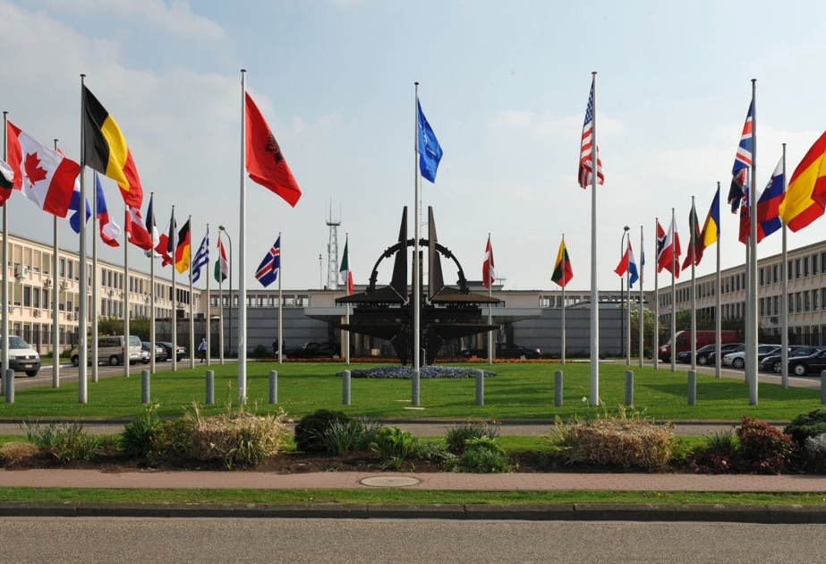 Extraordinary summit of NATO leaders begins in Brussels

