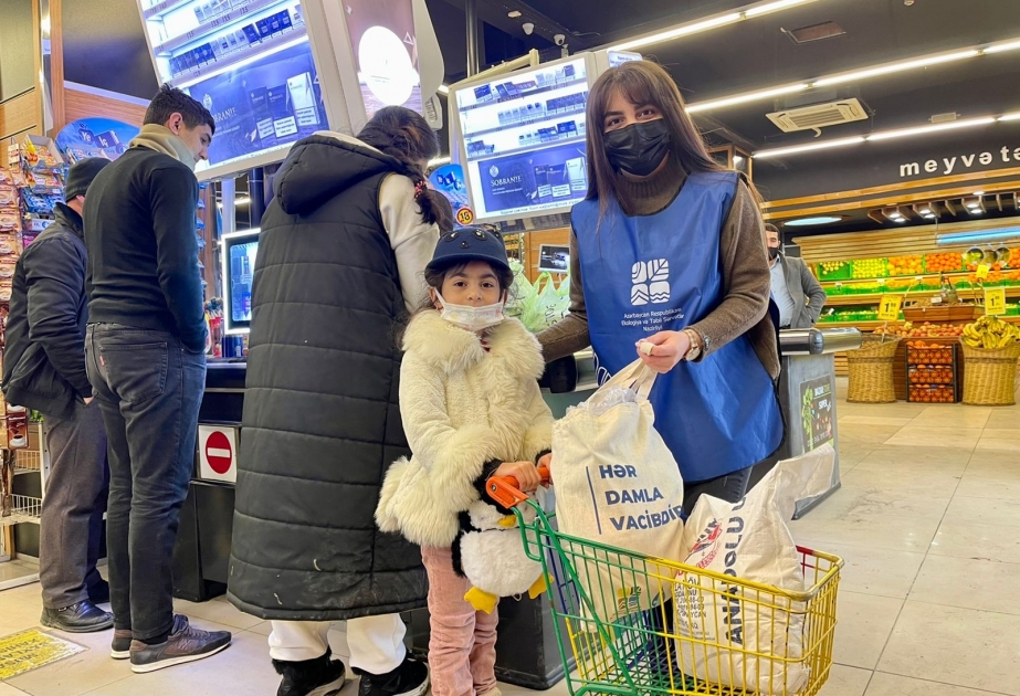 Lənkəran və Sabirabad rayonunda əhaliyə ekoçantalar paylanılıb