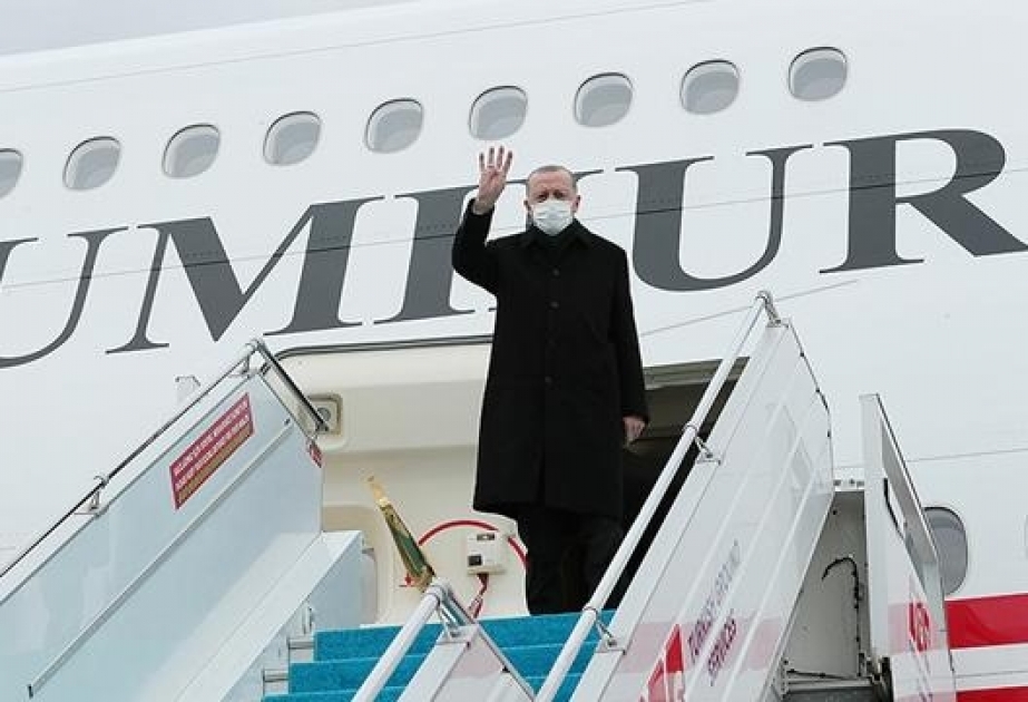 Президент Турции отбыл с официальным визитом в Узбекистан
