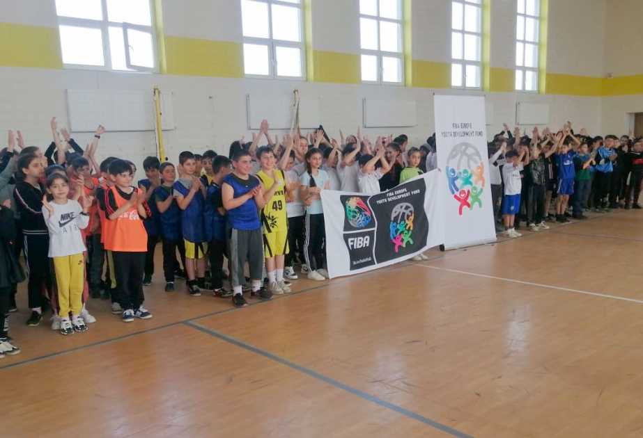 Şagirdlər arasında basketbol üzrə respublika birinciliyinin rayondaxili mərhələsi başa çatıb