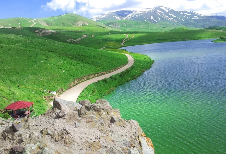 Le lac Batabat – perle du Nakhtchivan