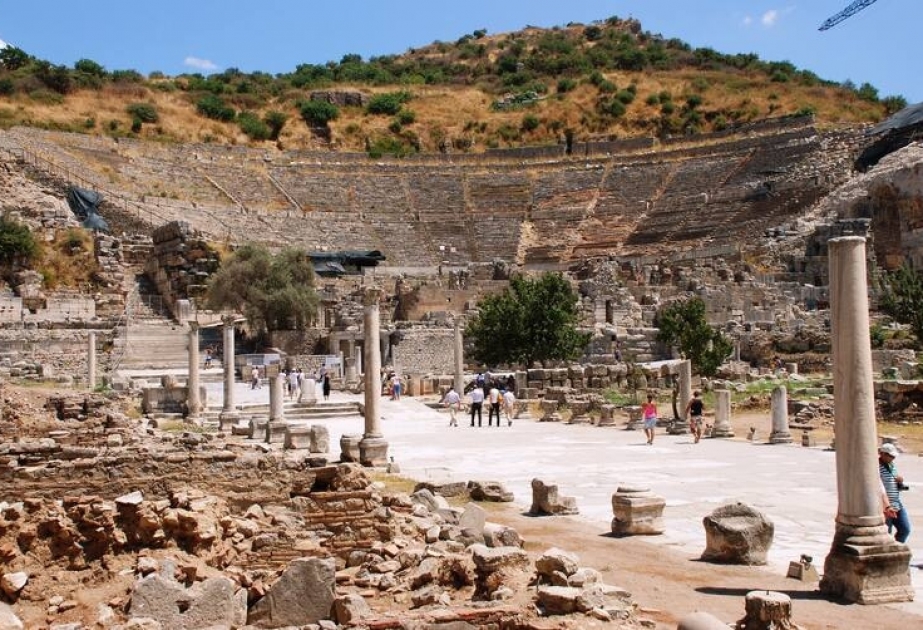 Ancient city of Ephesus – a pearl of western Turkiye