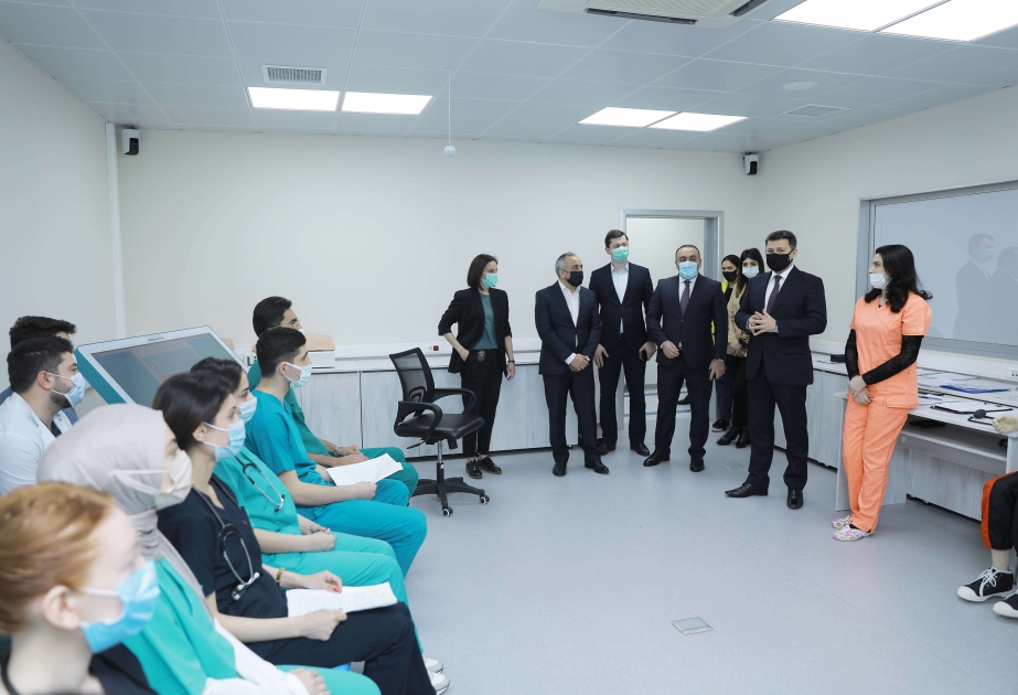 Tibb Universitetinin rektoru Simulyasiya Mərkəzinin işi ilə tanış olub