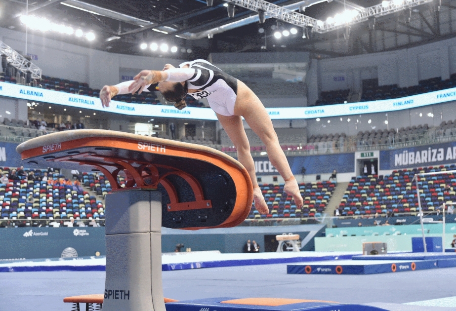 Özbəkistanlı gimnast Oksana Çusovitina dünya kuboku yarışlarında birinci olub