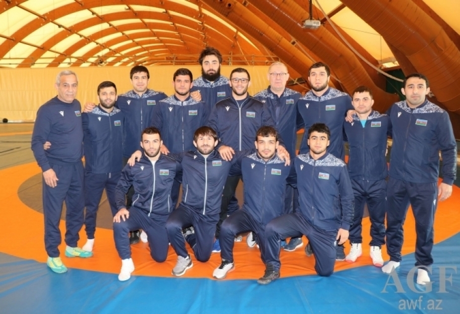 Сборная Азербайджана - чемпион Европы по греко-римской борьбе в командном зачете