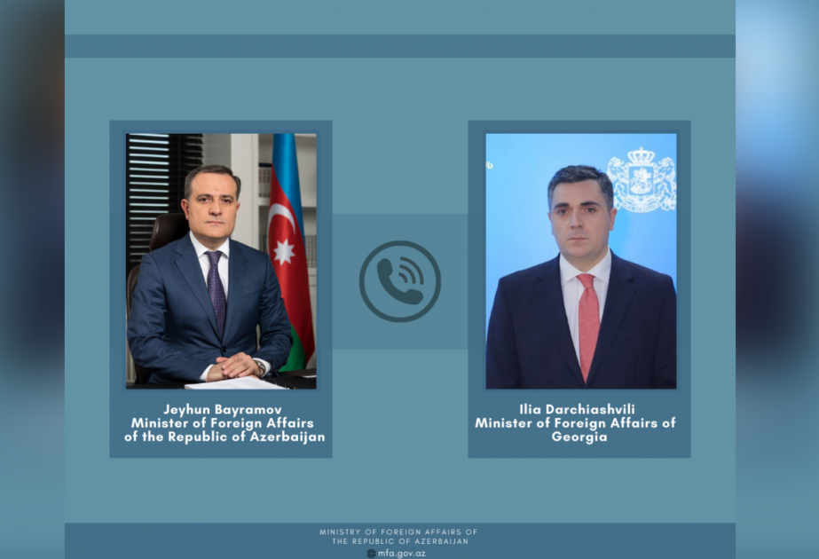 Azerbaijani, Georgian FMs talk over phone