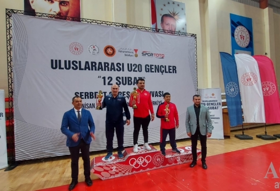 Junge aserbaidschanische Freistilringer gewinnen 10 Medaillen beim Turnier in der Türkei
