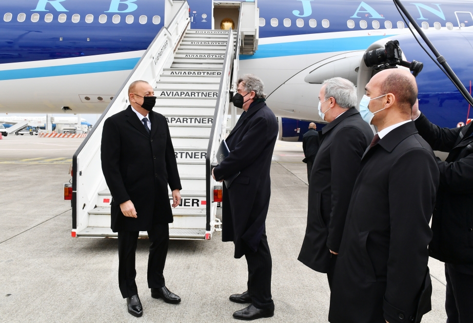 Präsident Ilham Aliyev zu Arbeitsbesuch in Brüssel VIDEO