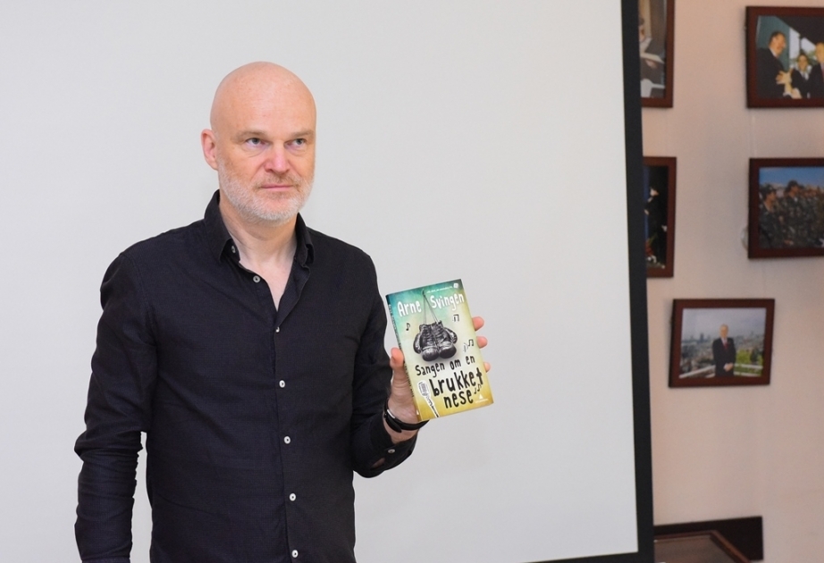 Norwegischer Schriftsteller zu Gast an der Sprachuniversität