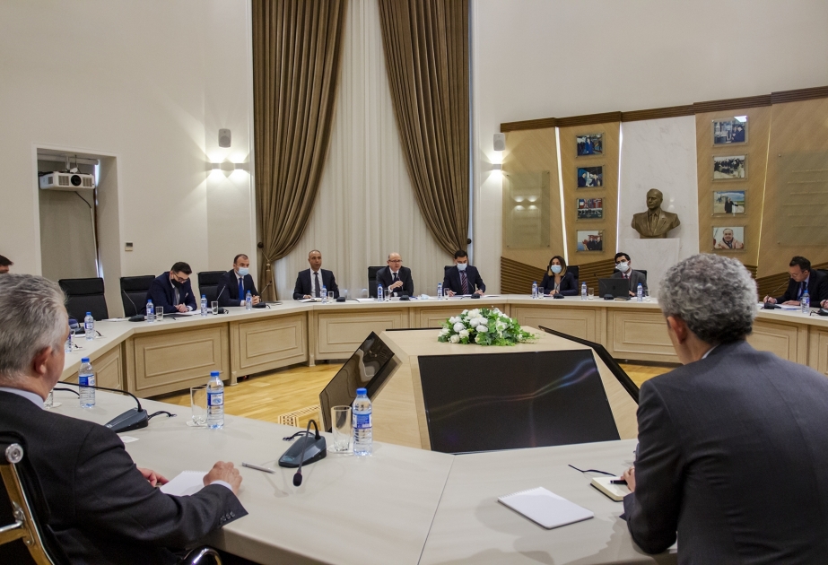 “MEDEF international” está interesado en ampliar relaciones en el sector de energía con Azerbaiyán