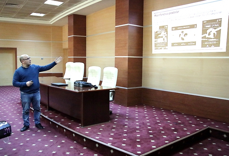 “Qarabağ” klubunun əvəzedici komandasının üzvlərinə danışılmış oyunlarla bağlı seminar keçirilib