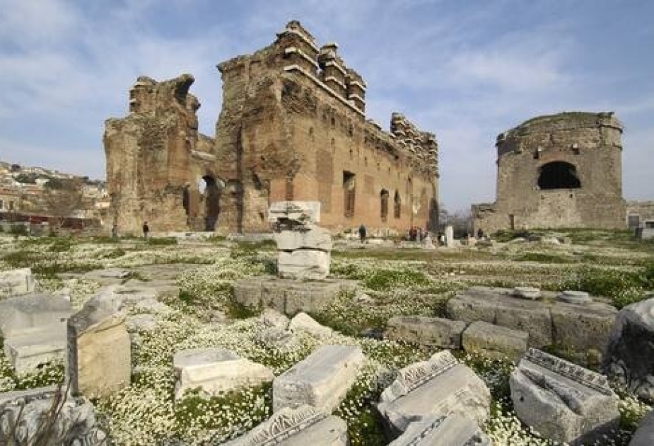 Pergamon – birthplace of parchment paper and ancient city recognized as UNESCO World Heritage site in Turkiye