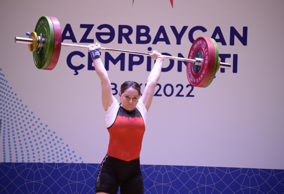 Ağırlıqqaldırma üzrə Azərbaycan çempionatının ilk qalibləri müəyyənləşib
