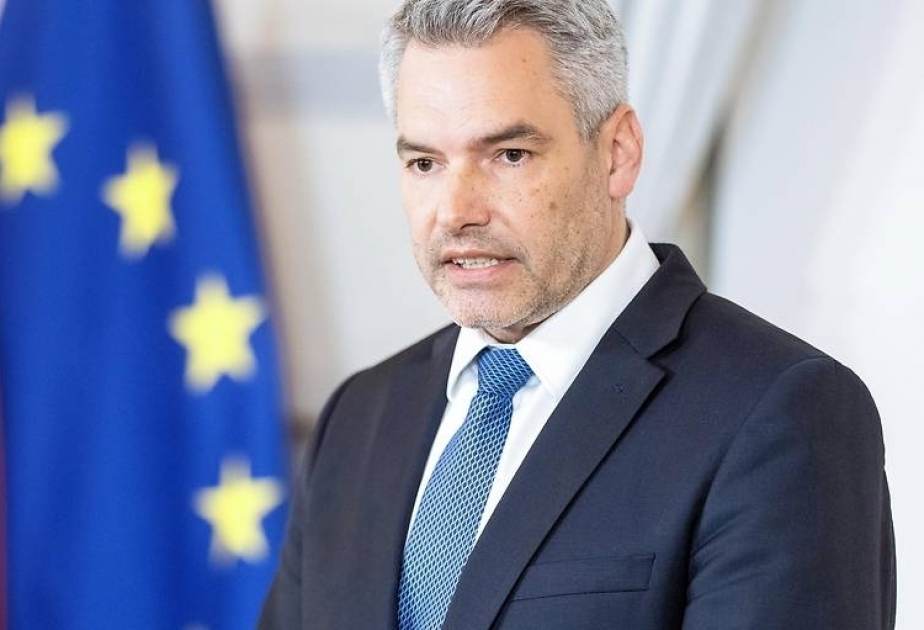 Austrian chancellor to visit Moscow