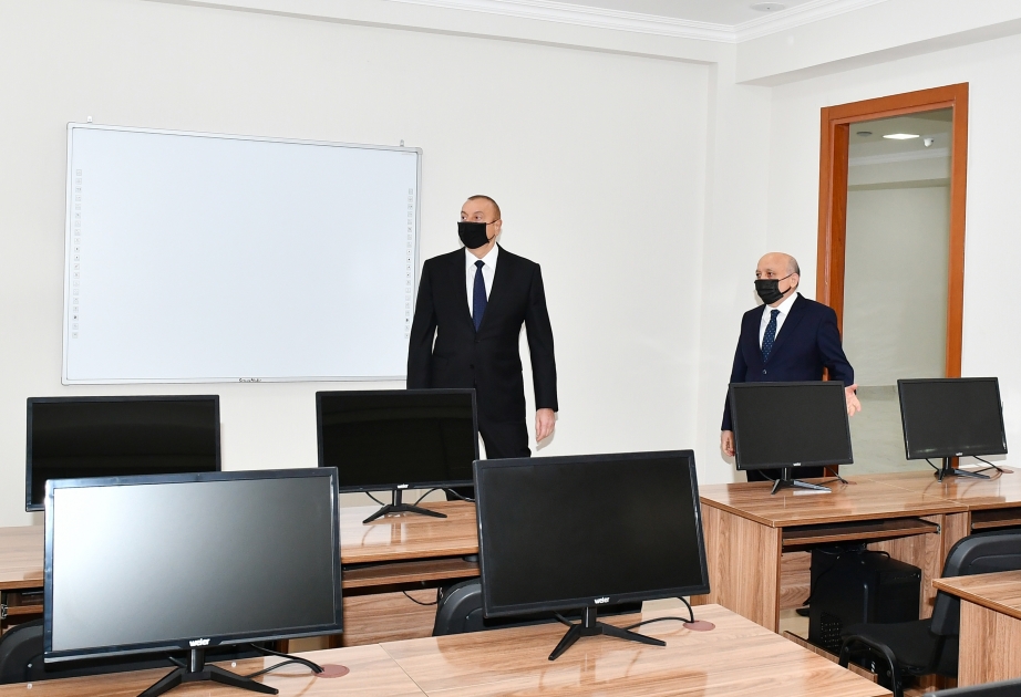 Präsident Ilham Aliyev weiht neues Verwaltungsgebäude des Instituts für Theologie ein VIDEO