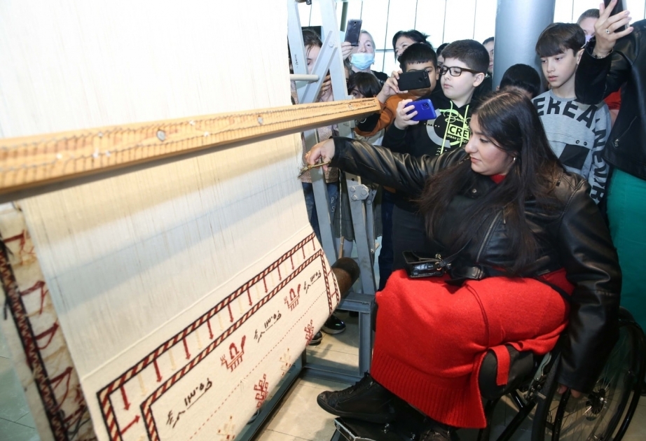 Museo de Alfombra acoge la ceremonia de corte