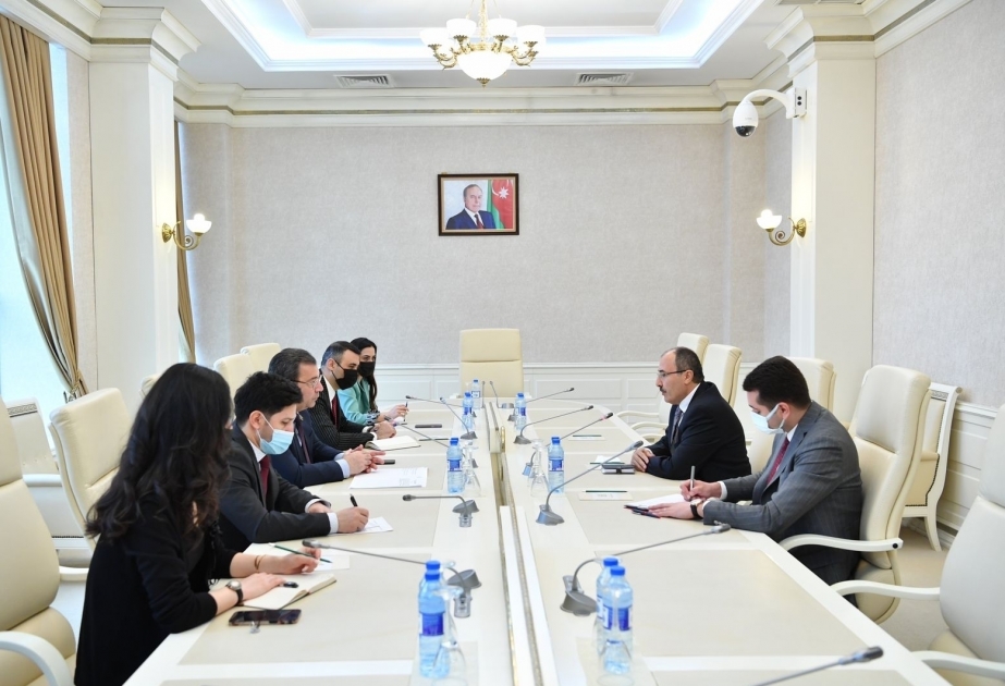 بحث آفاق تطوير التعاون المثمر بين أذربيجان وتركيا