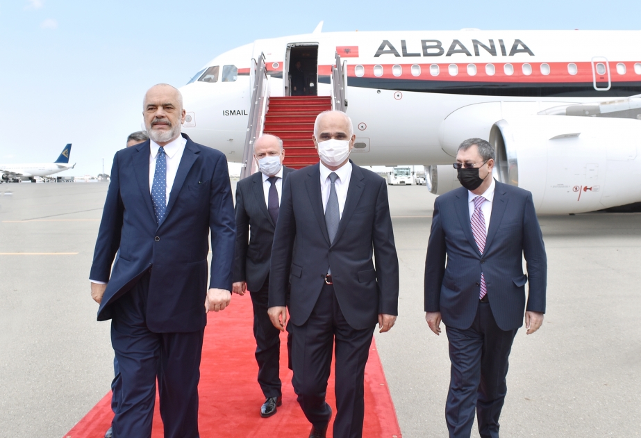 Albaniyanın Baş naziri Edi Rama Azərbaycana rəsmi səfərə gəlib VİDEO