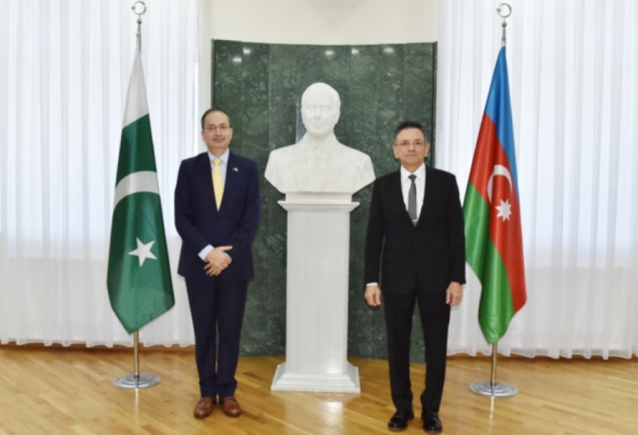 Azərbaycan ilə Pakistan arasında müdafiə sənayesi sahəsində əməkdaşlığın inkişaf etdirilməsi məsələləri müzakirələr olunub