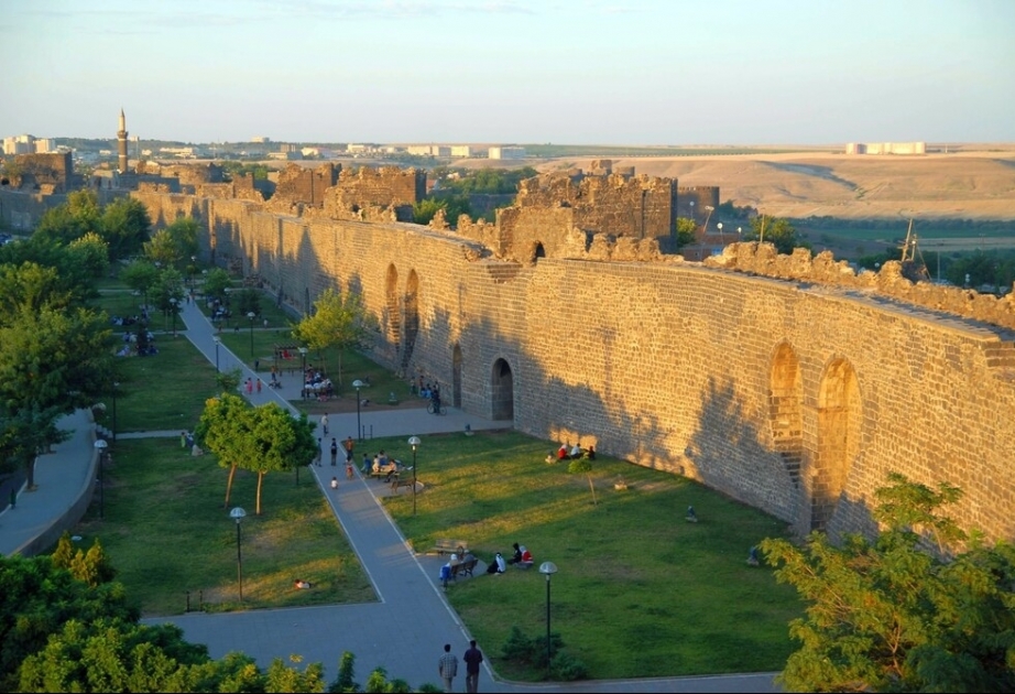 Diyarbakır Fortress and Hevsel Gardens Cultural Landscape - one of must-see UNESCO World Heritage sites in Turkiye
