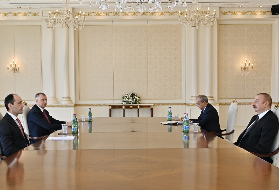 El Presidente de Azerbaiyán recibió al Ministro de Economía y Desarrollo Sostenible de Georgia