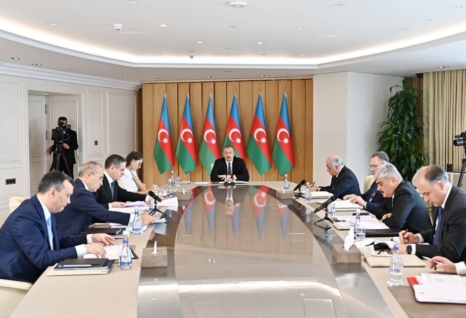 阿塞拜疆总统：我们将重建卡拉巴赫和赞格祖尔，使之成为示范区