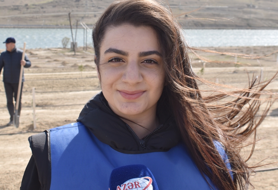 Ekokönüllü: Məmnunam ki, ölkəmizin yaşıllaşdırılmasında mən də iştirak edirəm