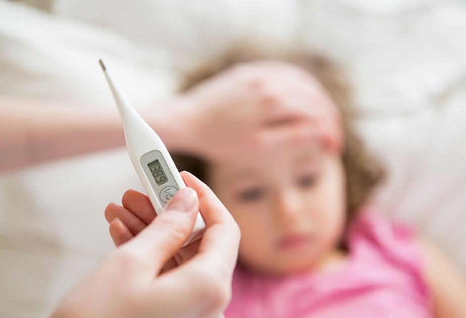 “Bağırsaq qripi” adlandırılan rotavirus infeksiyası ilk növbədə mədə-bağırsağın selikli qişasını zədələyir