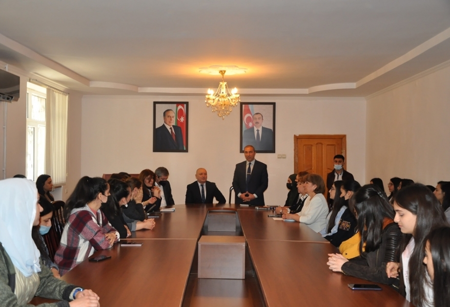 Tanınmış yazıçı Varis Yolçiyev Mingəçevir Dövlət Universitetinin qonağı olub
