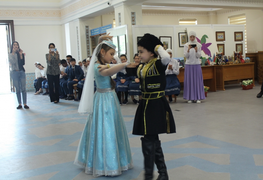Azerbaijan Cultural Center joins Tashkent Book Week