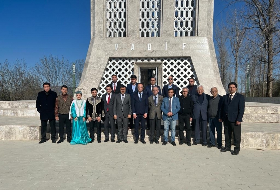 Şuşada Azərbaycan və Özbəkistan şairlərinin poeziya məclisinin açılışı və şeir məclisi keçirilib